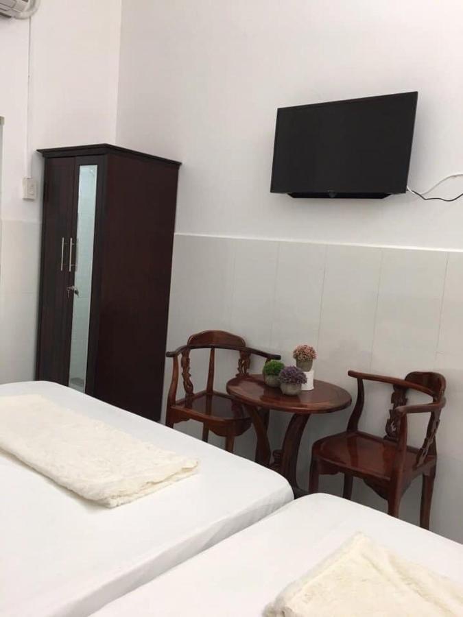Nha Nghi Hoang Huan Hotel Long Xuyen Exterior photo